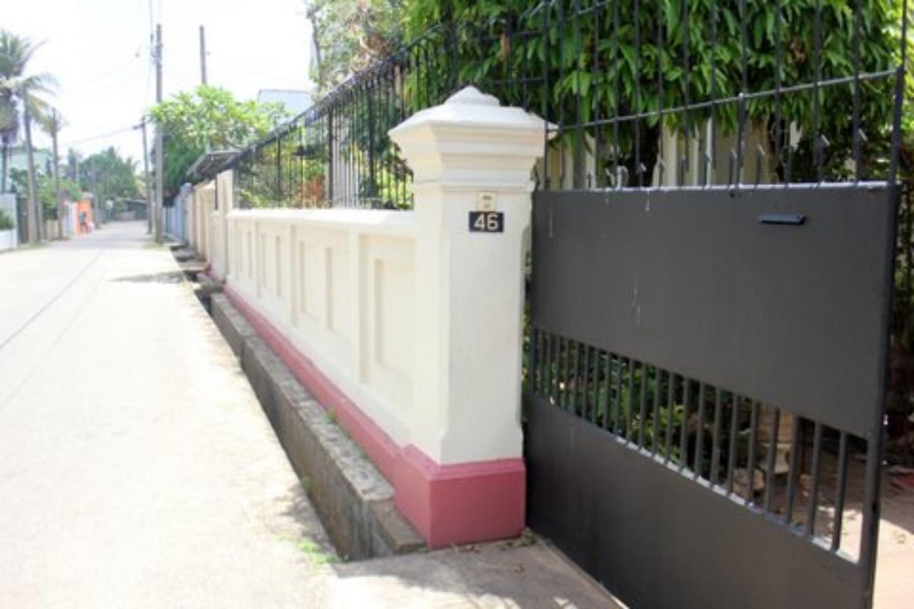 Charming Homestay By The Beach Dehiwala-Mount Lavinia Ngoại thất bức ảnh